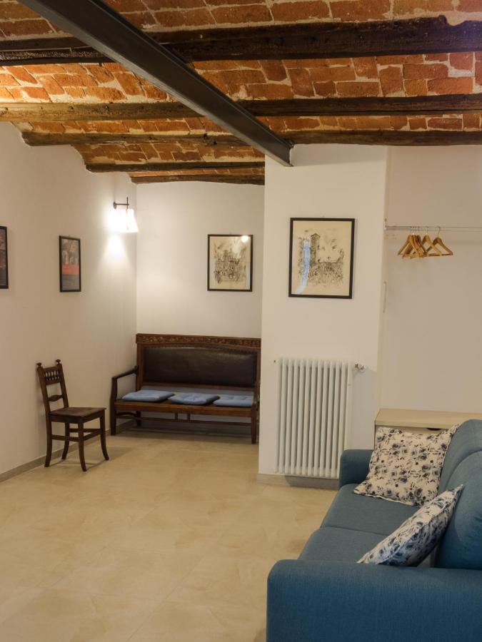 La Tintoria Suites Асти Экстерьер фото