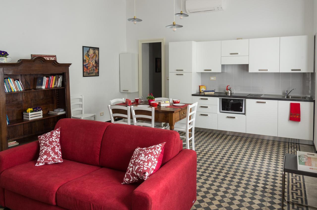 La Tintoria Suites Асти Экстерьер фото